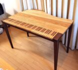 ピアノテーブル